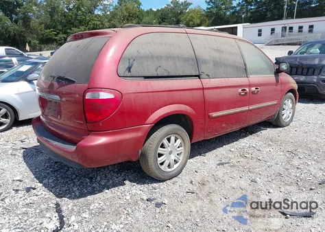 2005 Chrysler Town & Country Touring from USA, damaged, VIN 2C4GP54L35R207460